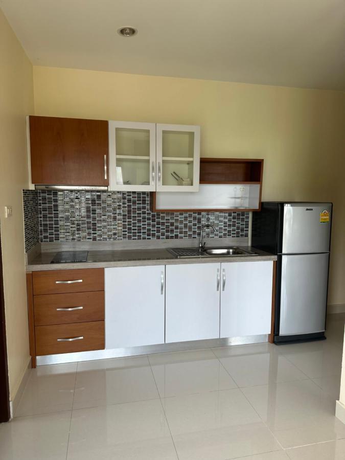 Prautamnak Grand Apartments Pattaya Exterior photo